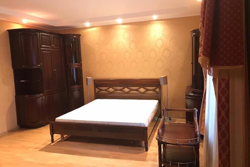 One Bedroom Kreschatik Str 4 Κίεβο Εξωτερικό φωτογραφία