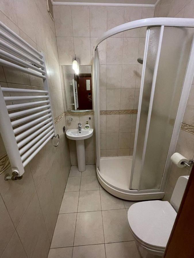 One Bedroom Kreschatik Str 4 Κίεβο Εξωτερικό φωτογραφία